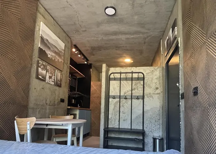 Lesny Raj - Samotnia